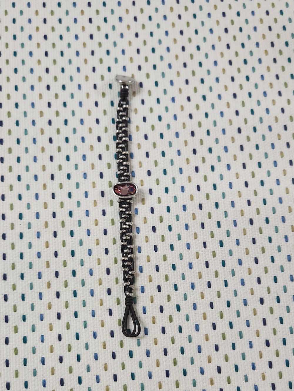 UNO de 50 Simple Elegant Bracelet - Picture 3 of 4